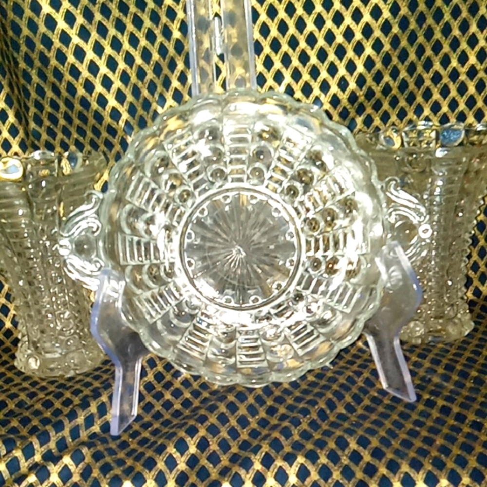 Anchor Hocking Elegant Clear Glass Bowl and 2 vase Set